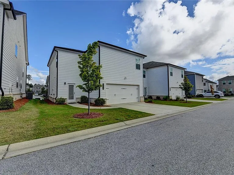 4335 Magpie Dr — Photo 54