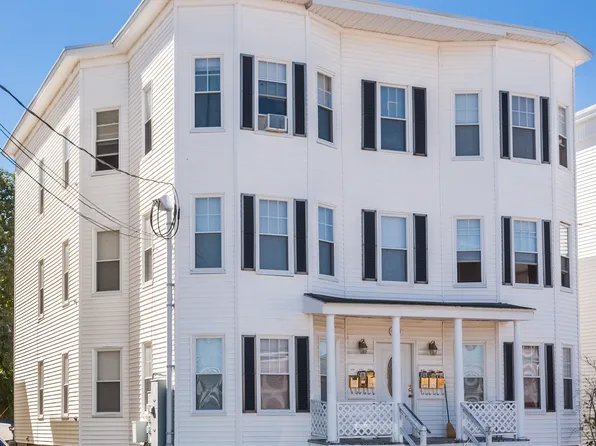 643 Harvard St APT 2, Manchester, NH 03103