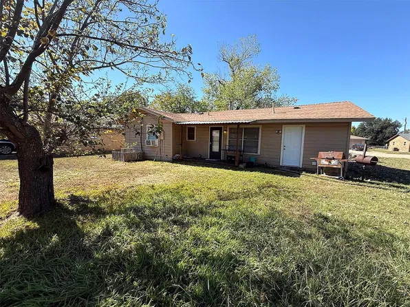 515 S Llano St, Whitney, TX 76692