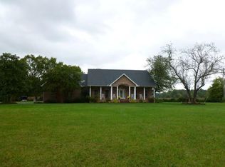 1646 Pete Sain Rd, Manchester, TN 37355