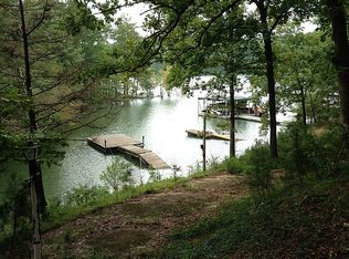 9225 Sourwood Dr, Gainesville, GA 30506