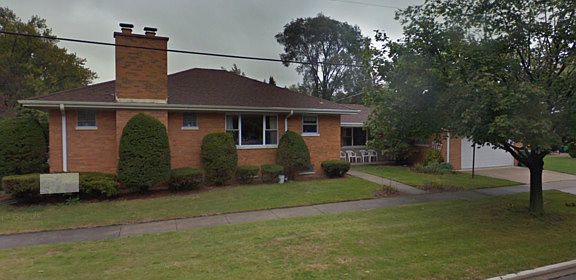 4th image of 1839 Kensington Ave