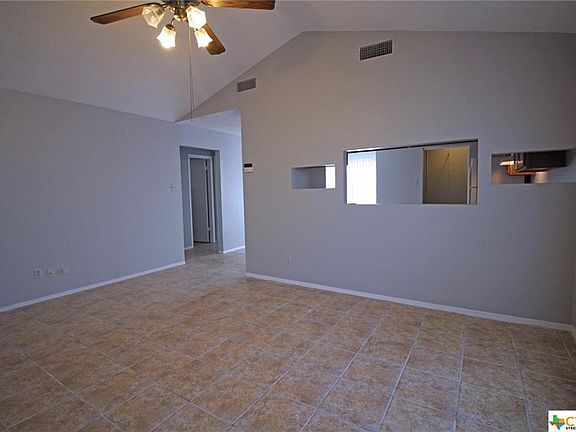 4th image of 2105 Dickens Dr