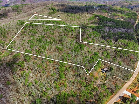 3rd image of 64 Bull Gap Rd