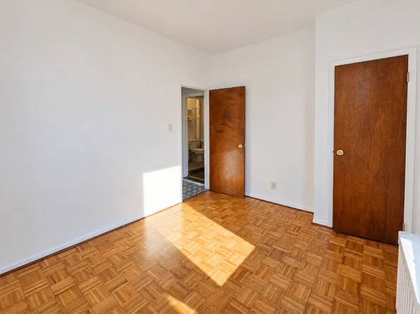 23-72 37th Street #2, photo 3