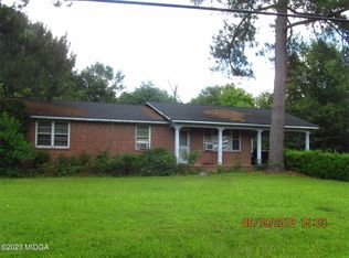 223 Oak Forest Dr, Macon, GA 31217