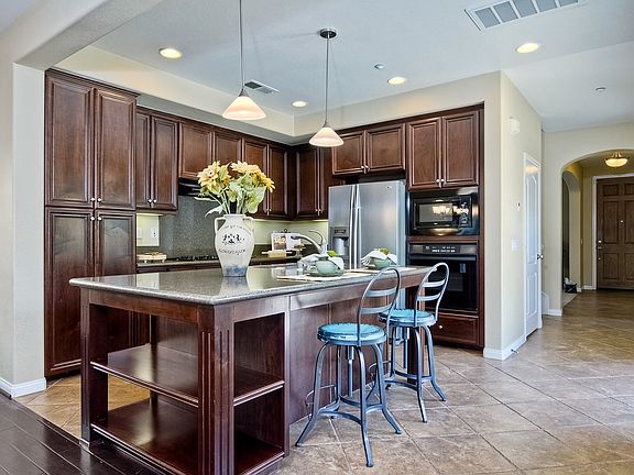 5th image of 16910 Silver Crest Dr