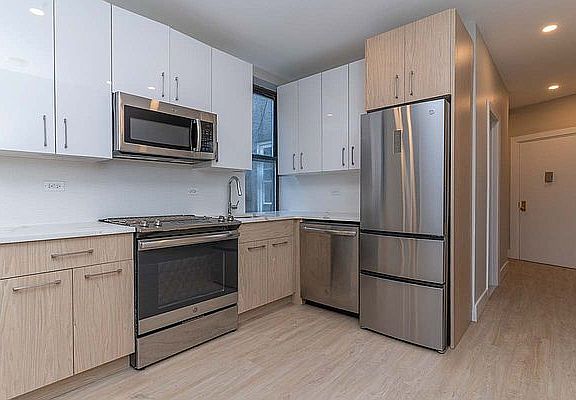 2nd image of 319 Malcolm X Blvd #F4