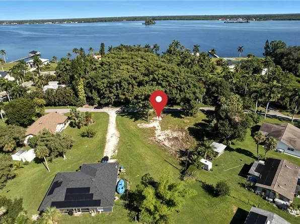 4364 Cypress LN, FORT MYERS, FL 33905