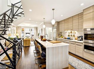 1724 34th St NW, Washington, DC 20007