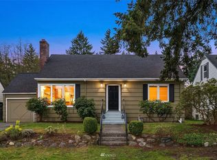 3039 NE 86th St, Seattle, WA 98115