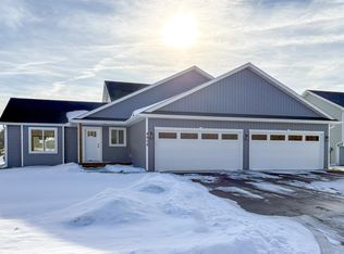 4658 9th St NE, Saint Cloud, MN 56304