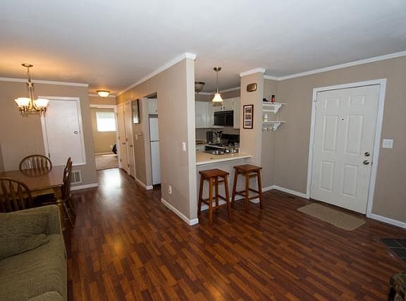 5th image of 1524 N Oak Hill Dr #L-3