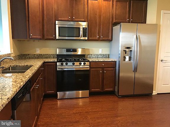 2nd image of 285 N Caldwell Cir