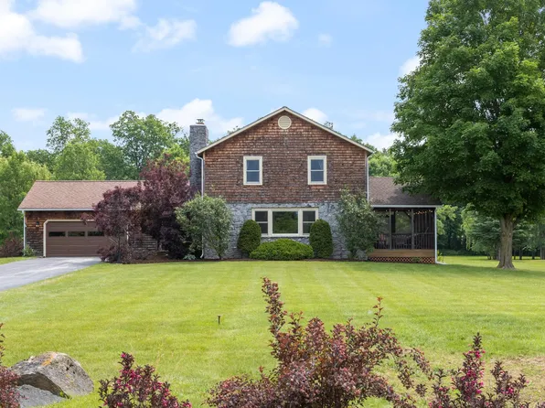 717 Orchard Road, Charlotte, VT 05445