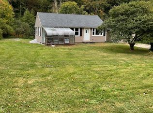 164 Stillman Hill Rd, Colebrook, CT 06021