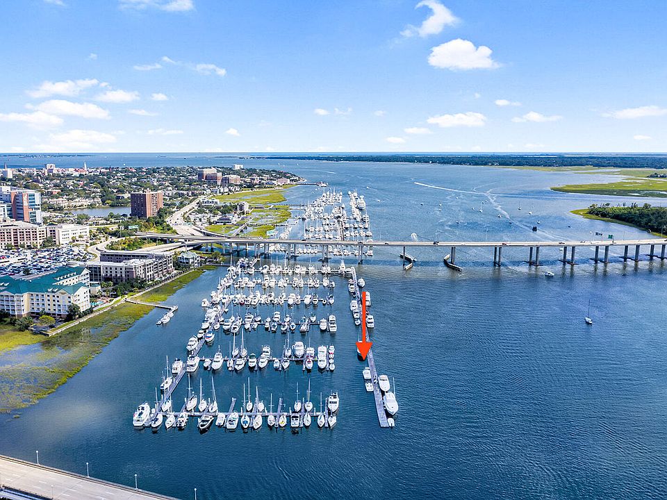 33 Lockwood Dr Tdock Slip 13 Lu220, Charleston, SC 29401 MLS