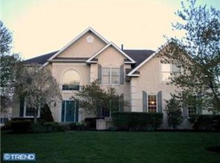 147 Oakmont Dr, Moorestown, NJ 08057