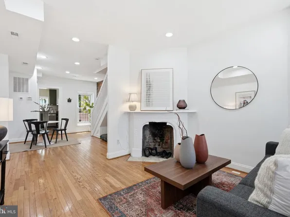 1823 Gales St NE, Washington, DC 20002