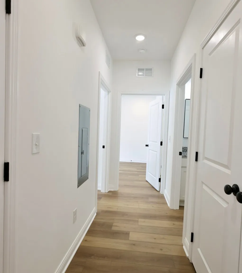 2 bed, 1000 sqft, $1,150 — Photo 3