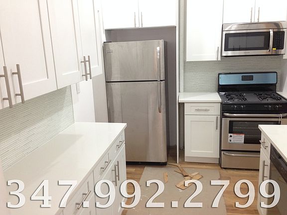 2nd image of 257 Quincy St APT 1E