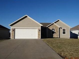4410 Garland St, Leavenworth, KS 66048