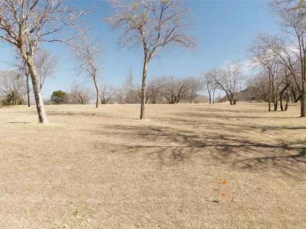 9108 Fossil Ridge Dr, Cedar Hill, TX 75104