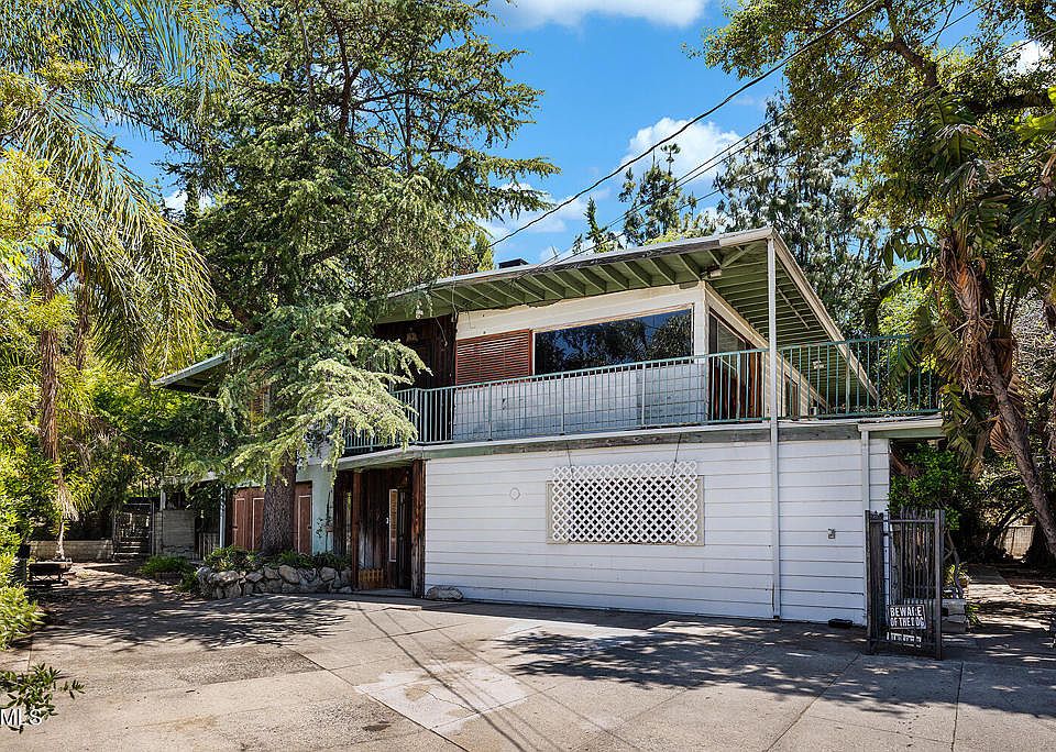 1st image of 3939 Santa Carlotta St