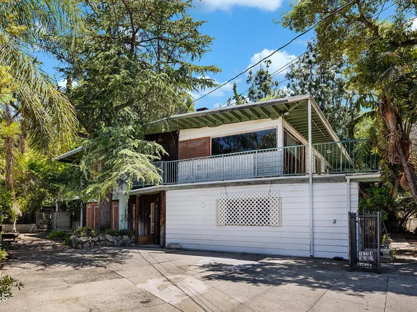 3939 Santa Carlotta St, Glendale, CA 91214