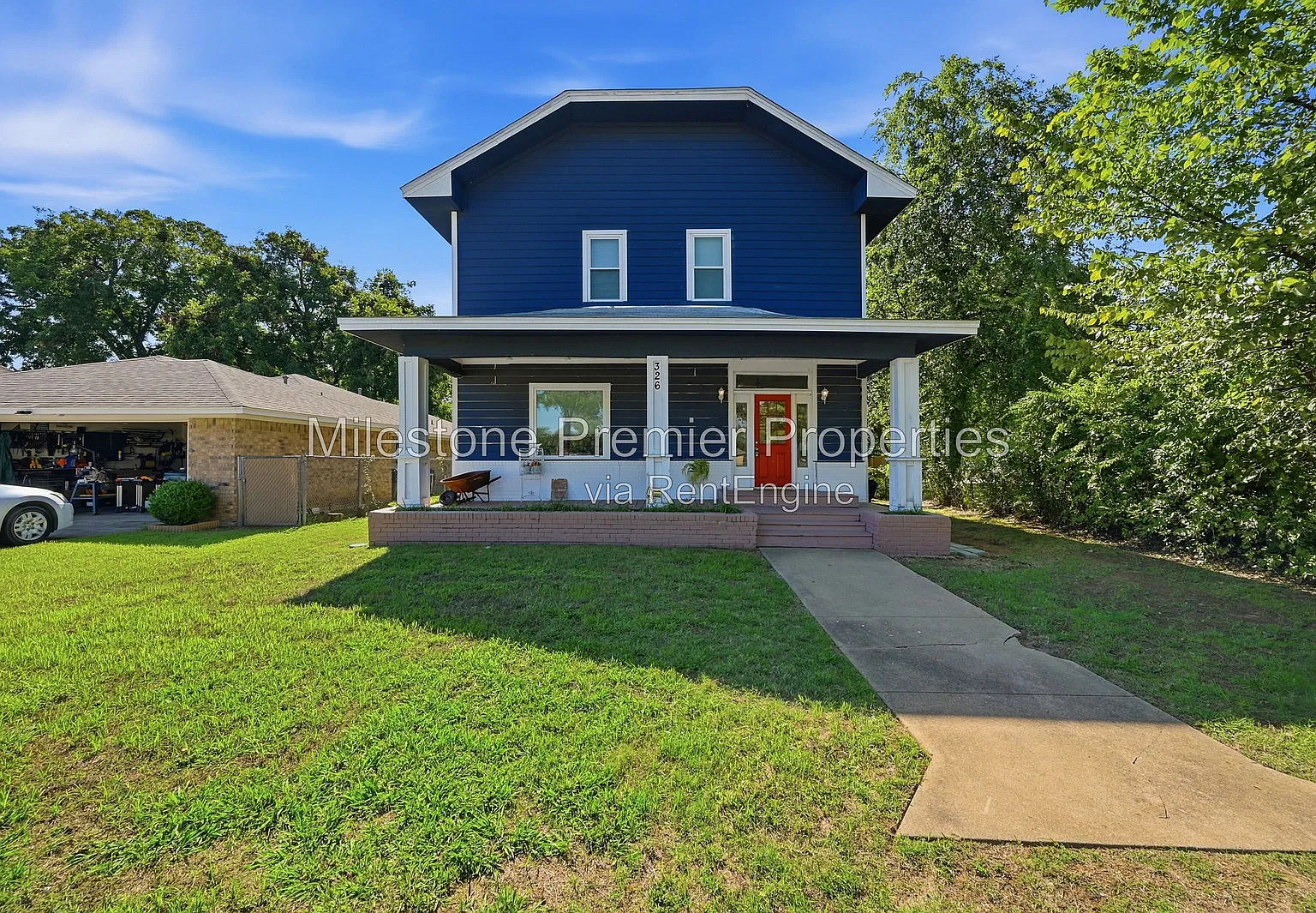 326 W Sears St — Photo 1