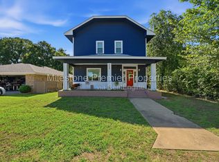 326 W Sears St #102, Denison, TX 75020