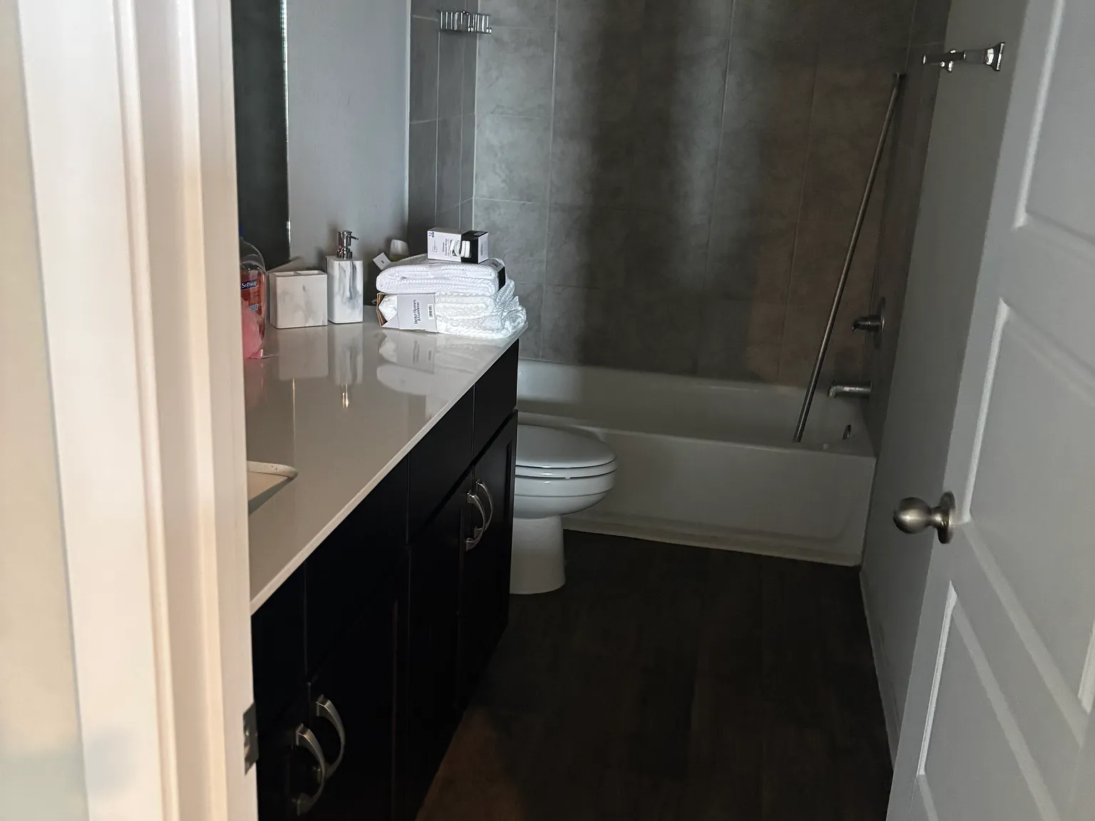 4 bed, 2247 sqft, $650 — Photo 2