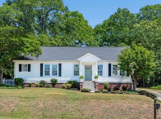 117 Taylors Rd, Taylors, SC 29687