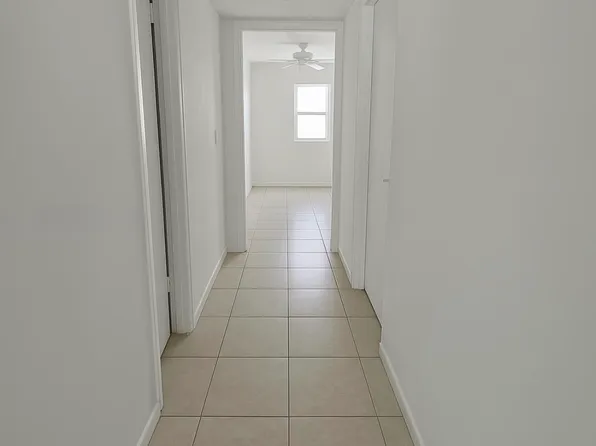9715 Fontainebleau Blvd #310, Miami, FL 33172