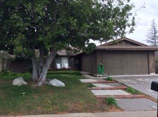 2036 Woodglen St, Simi Valley, CA 93065