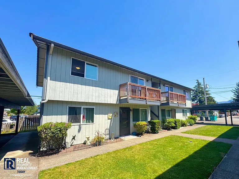 450 Pearl St #460 — Photo 1