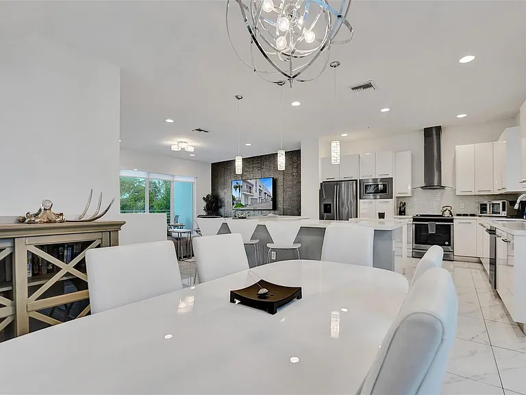 1371 N Ocean Blvd — Photo 15