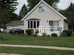 218 W Elm St, Auburn, MI