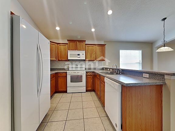3rd image of 9791 Nonacrest Dr