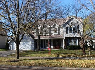 5224 Pennywood Dr, Lisle, IL