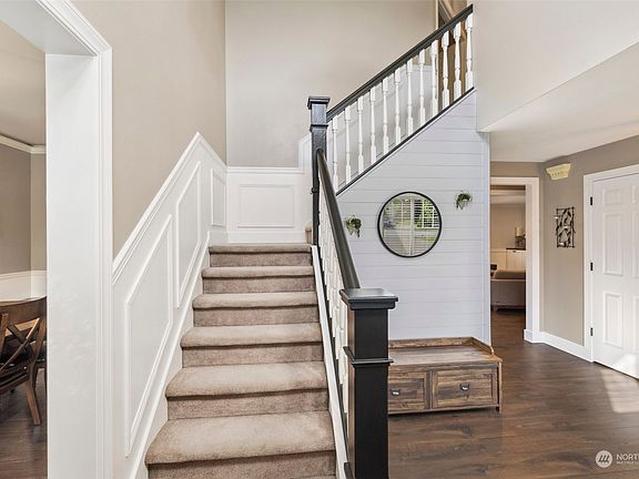 3rd image of 17001 94th Avenue E