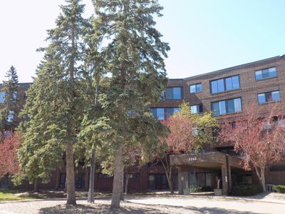 2265 Youngman Ave APT 406E, Saint Paul, MN, 55116