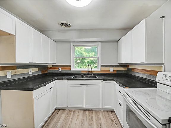 5th image of 2291 Lake Galion Rd E