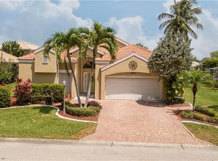 9850 Las Casas Dr, Fort Myers, FL 33919