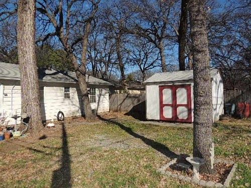 3rd image of 4312 King Oaks Ln