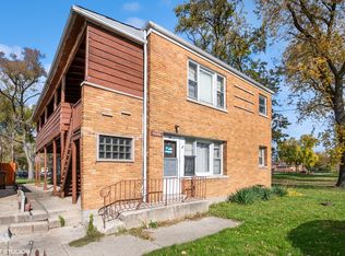 7540 W Hanover St, Summit, IL 60501