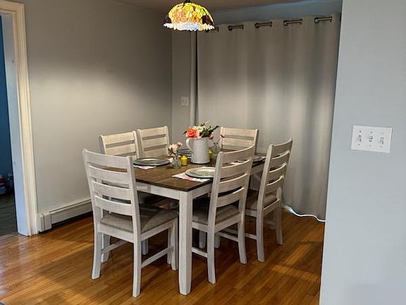 Seating area next to kitchen