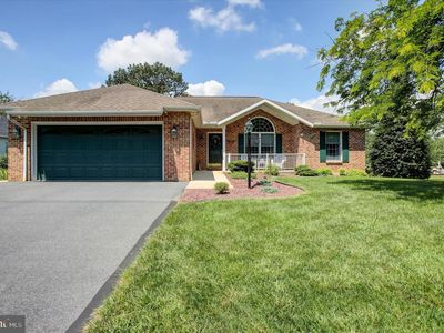 6982 Augusta National, Fayetteville, PA, 17222