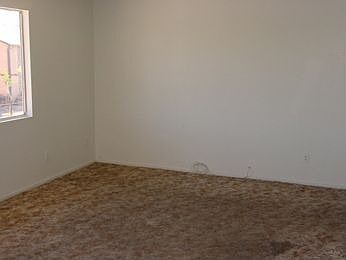 3rd image of 4780 Convaire Ave