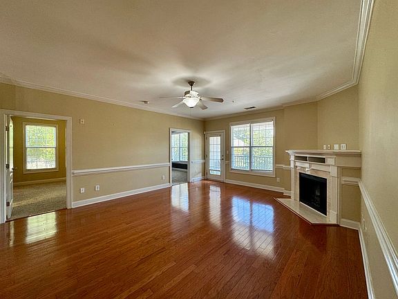 3rd image of 208 Fountainhead Ln Unit 107